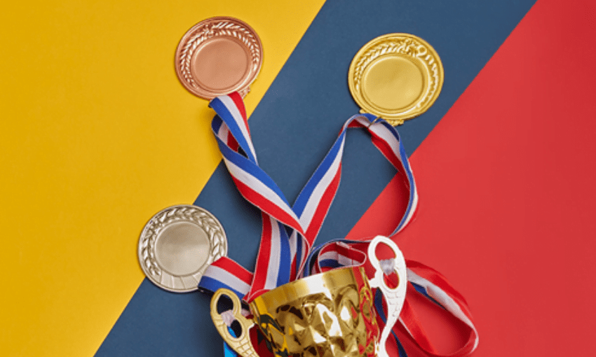 تصميم بدون عنوان13 الأوسمة والجوائز في عُمان