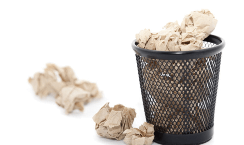 سلة النفايات المباعة في عُمان