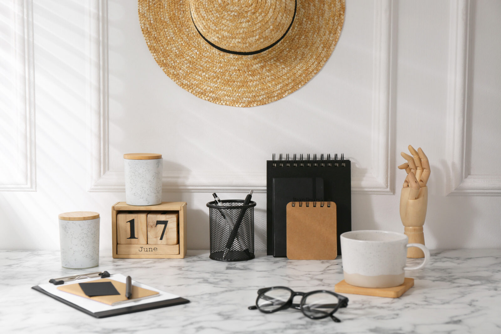 Office Decor & Accessories